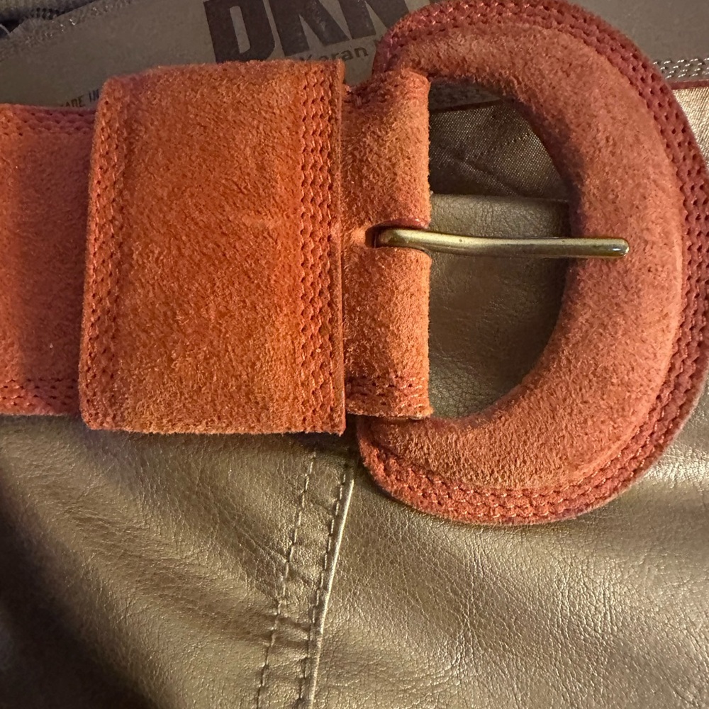 Vintage DKNY orange suede belt Small -Made in Italy